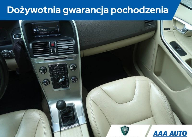 Volvo XC 60 cena 49000 przebieg: 207894, rok produkcji 2012 z Parczew małe 352